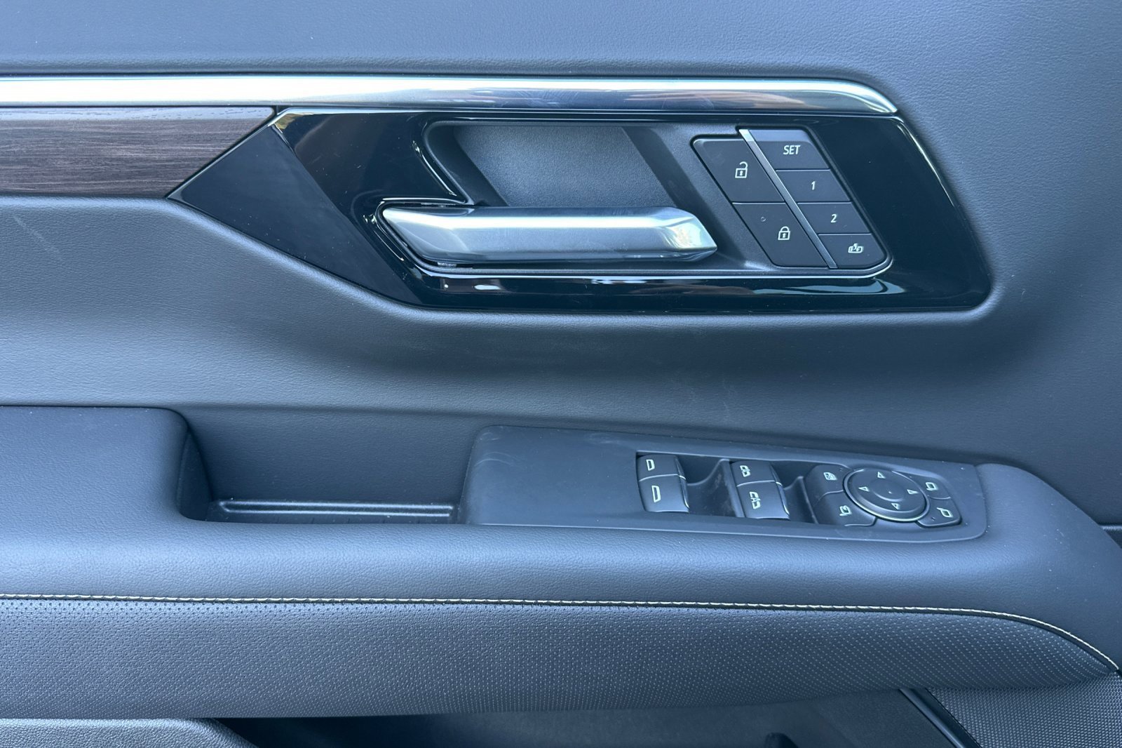New 2026 Chevrolet Tahoe Premier image 11
