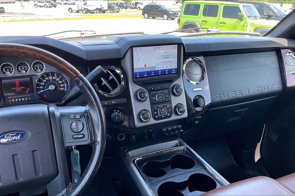 Used 2016 Ford F250 Platinum w/ FX4 Off-Road Package AWD/4WD image 9