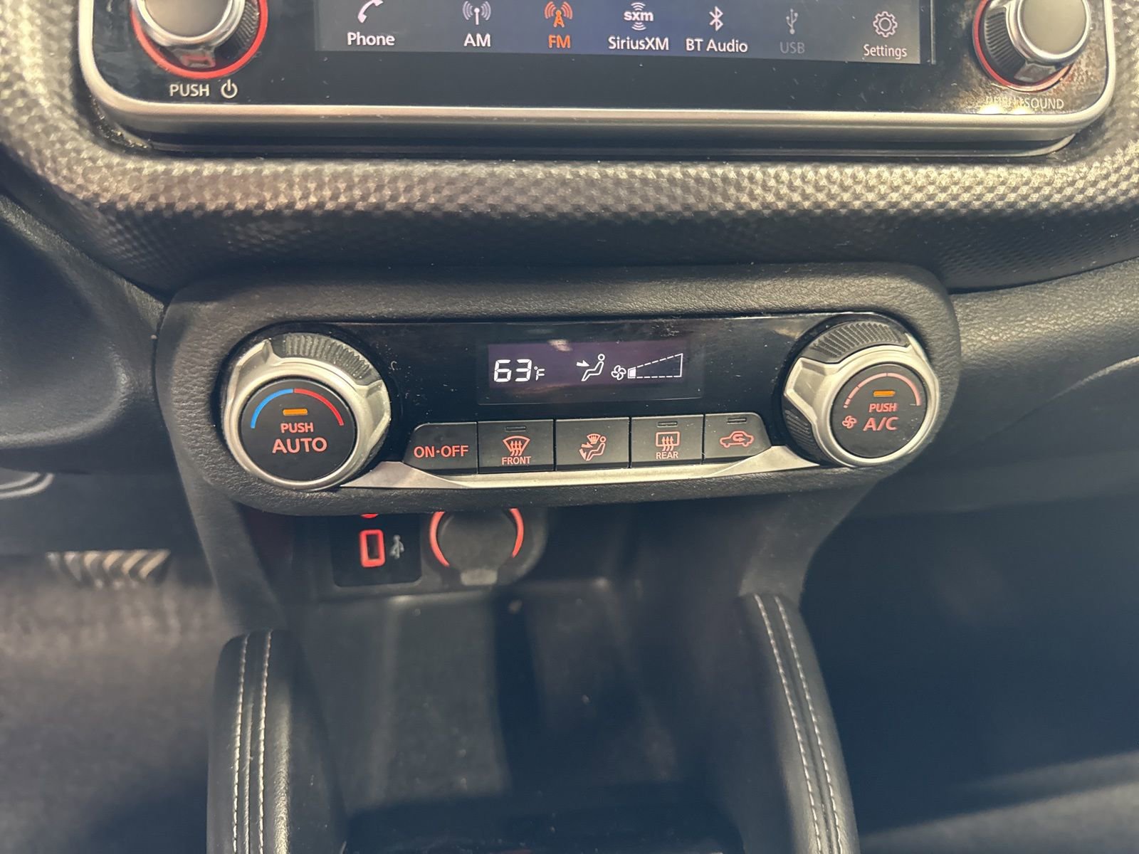 Certified 2020 Nissan Kicks SV FWD image 8