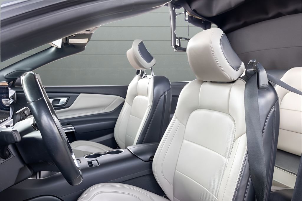 Used 2024 Ford Mustang Premium RWD image 2