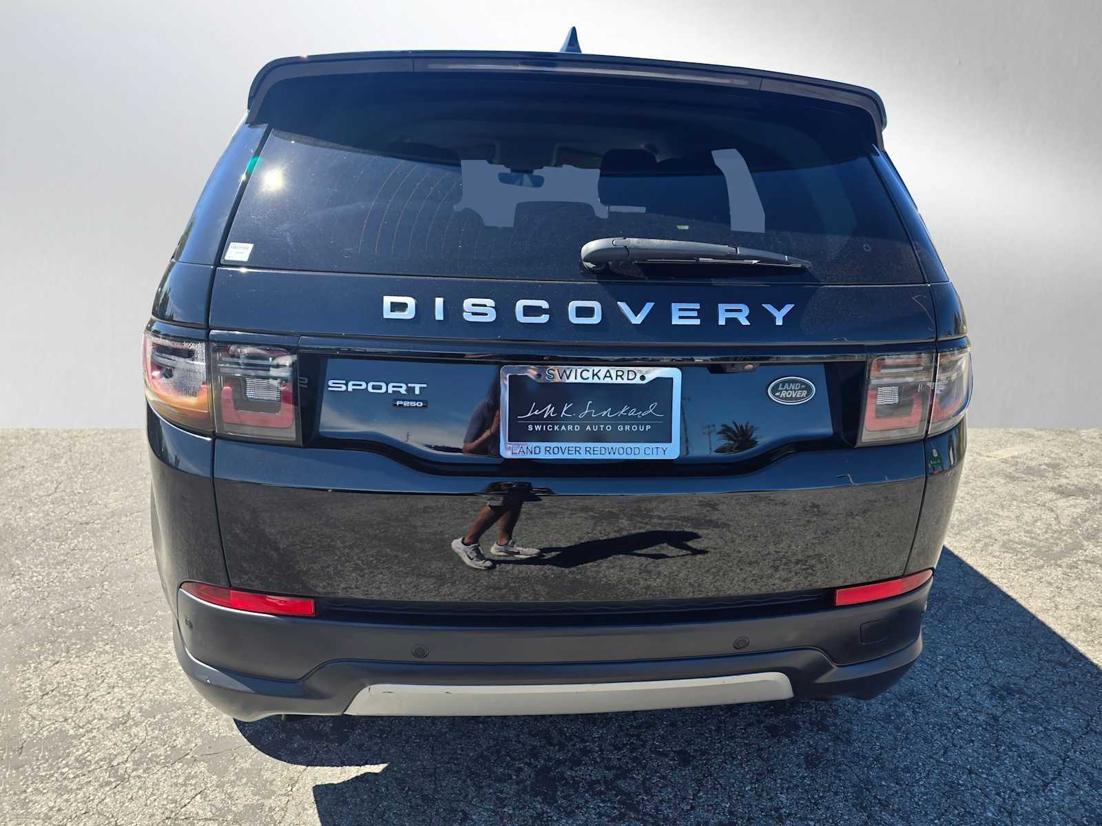 Used 2020 Land Rover Discovery Sport image 4