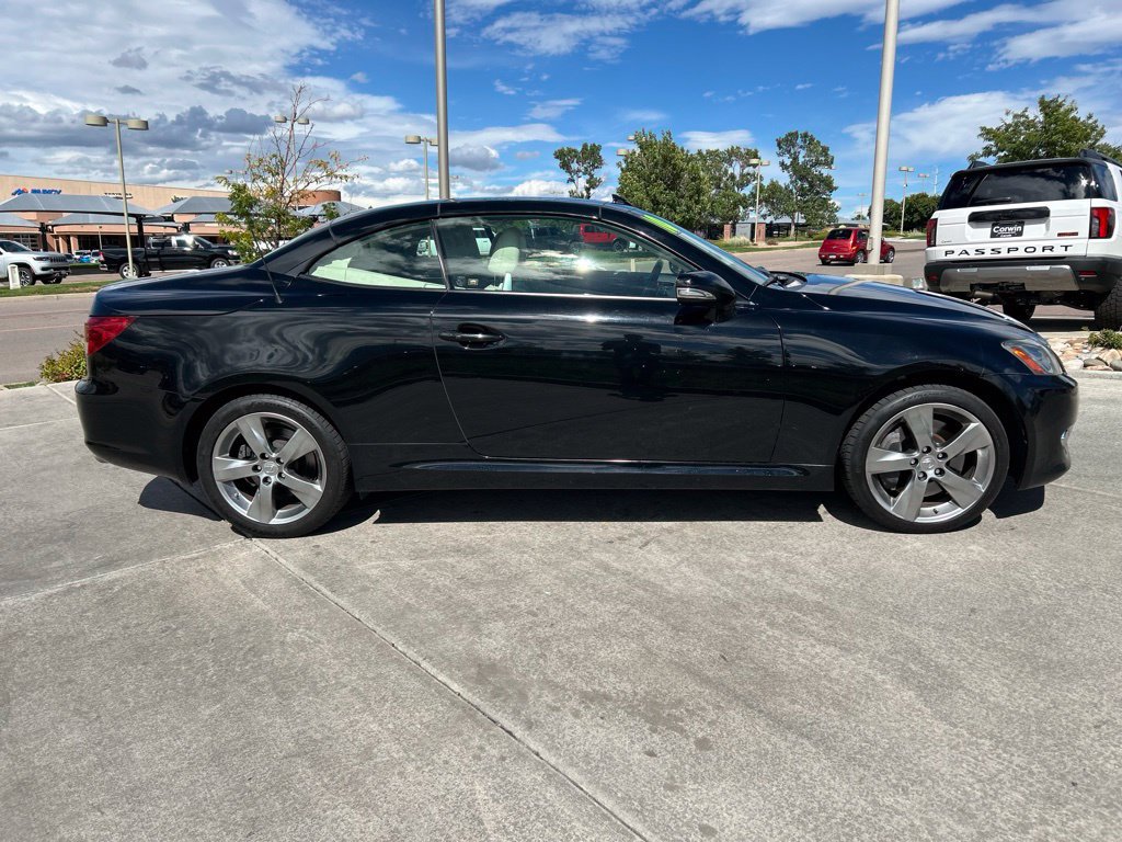 Used 2010 Lexus IS 350C w/ Luxury Pkg RWD image 10