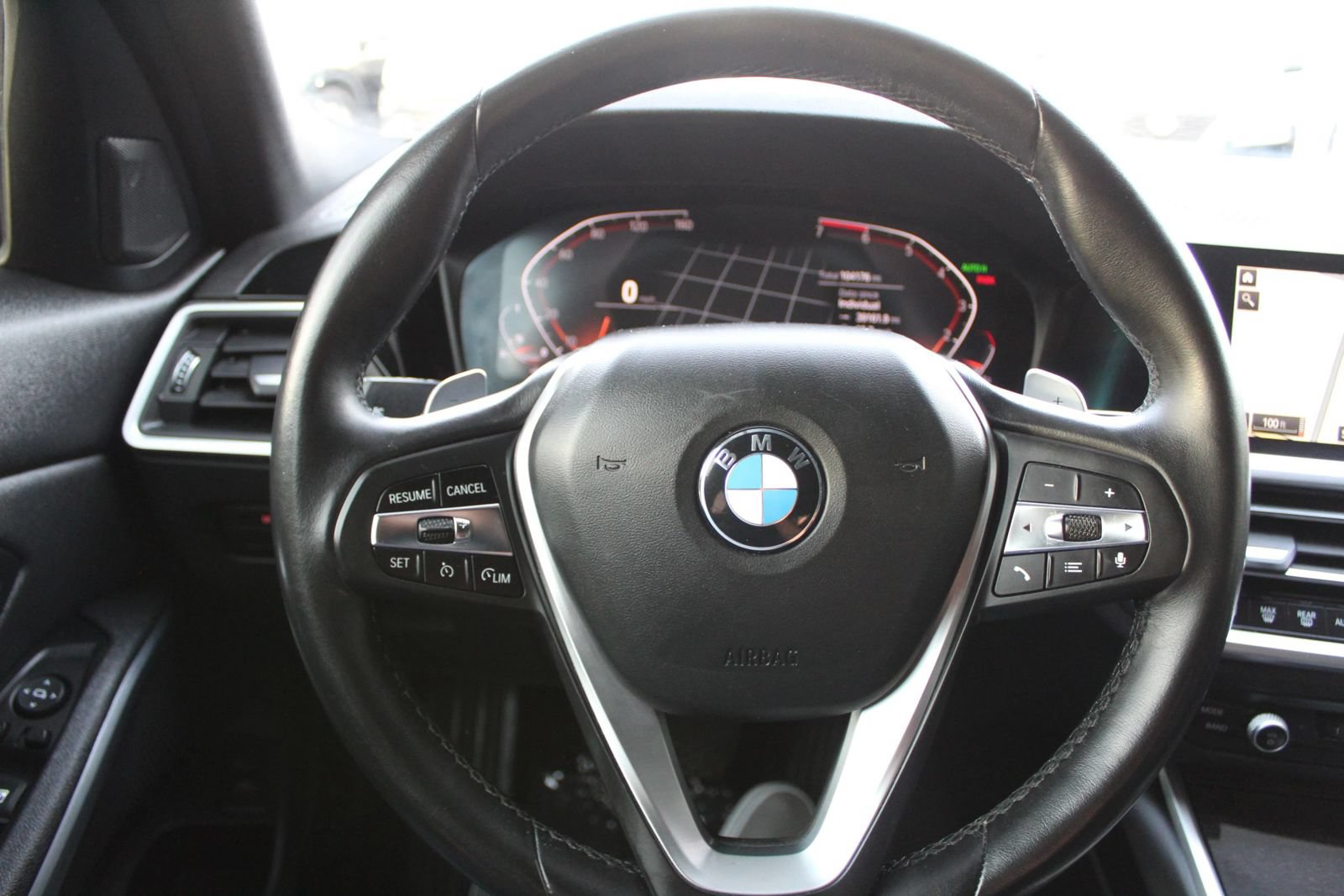Used 2020 BMW 330i Sedan w/ Convenience Package RWD image 16