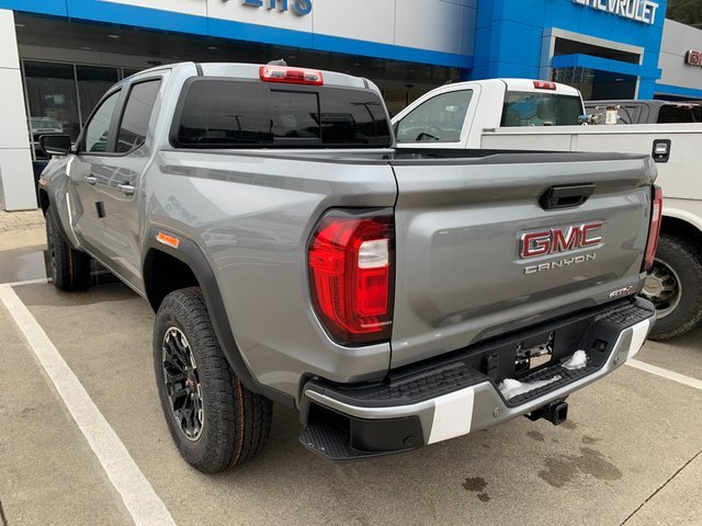New 2026 GMC Canyon AT4 w/ AT4 Premium Package image 23