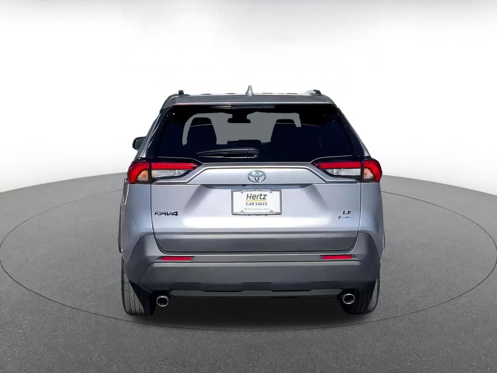 Used 2025 Toyota RAV4 LE image 12