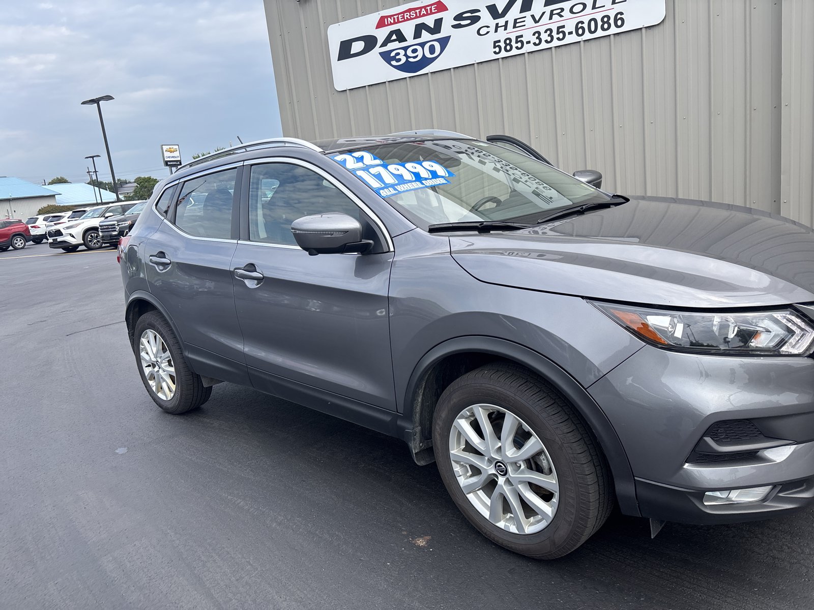 Used 2022 Nissan Rogue Sport SV w/ Technology Package