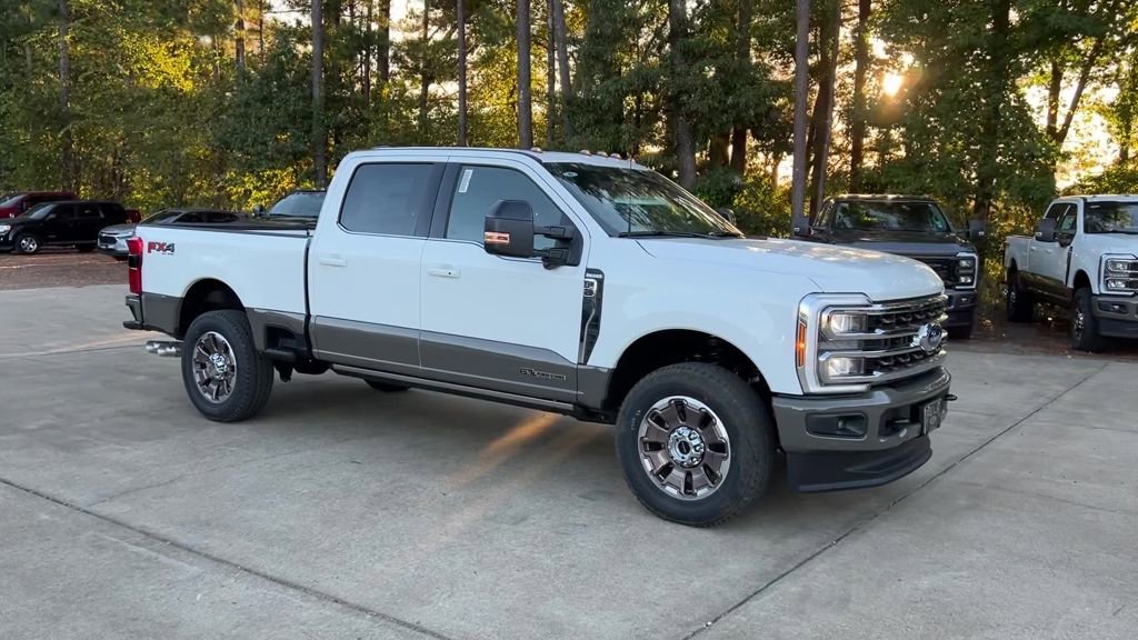 New 2026 Ford F250 King Ranch w/ FX4 Off-Road Package image 8