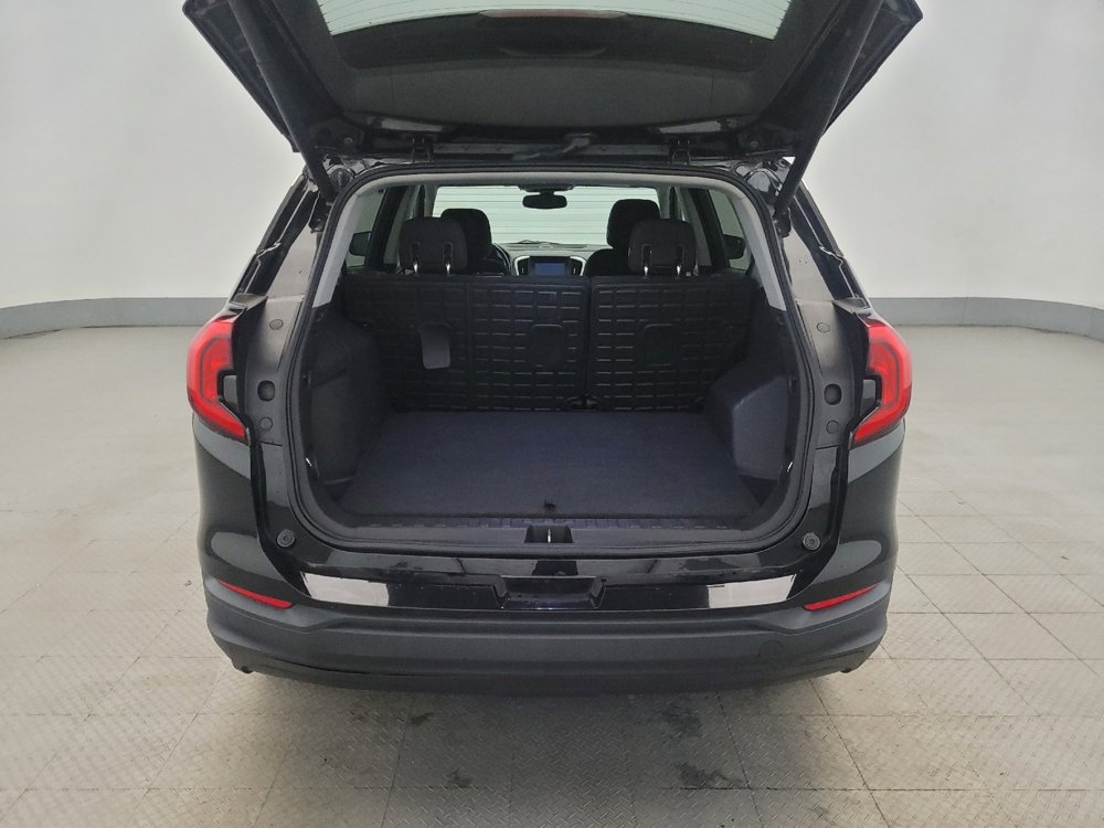 Used 2019 GMC Terrain SLE w/ Driver Convenience Package FWD image 29