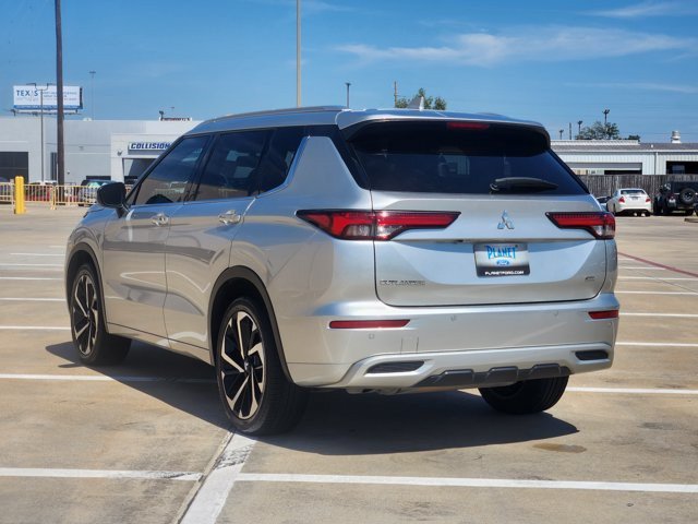 Used 2023 Mitsubishi Outlander SEL FWD image 7