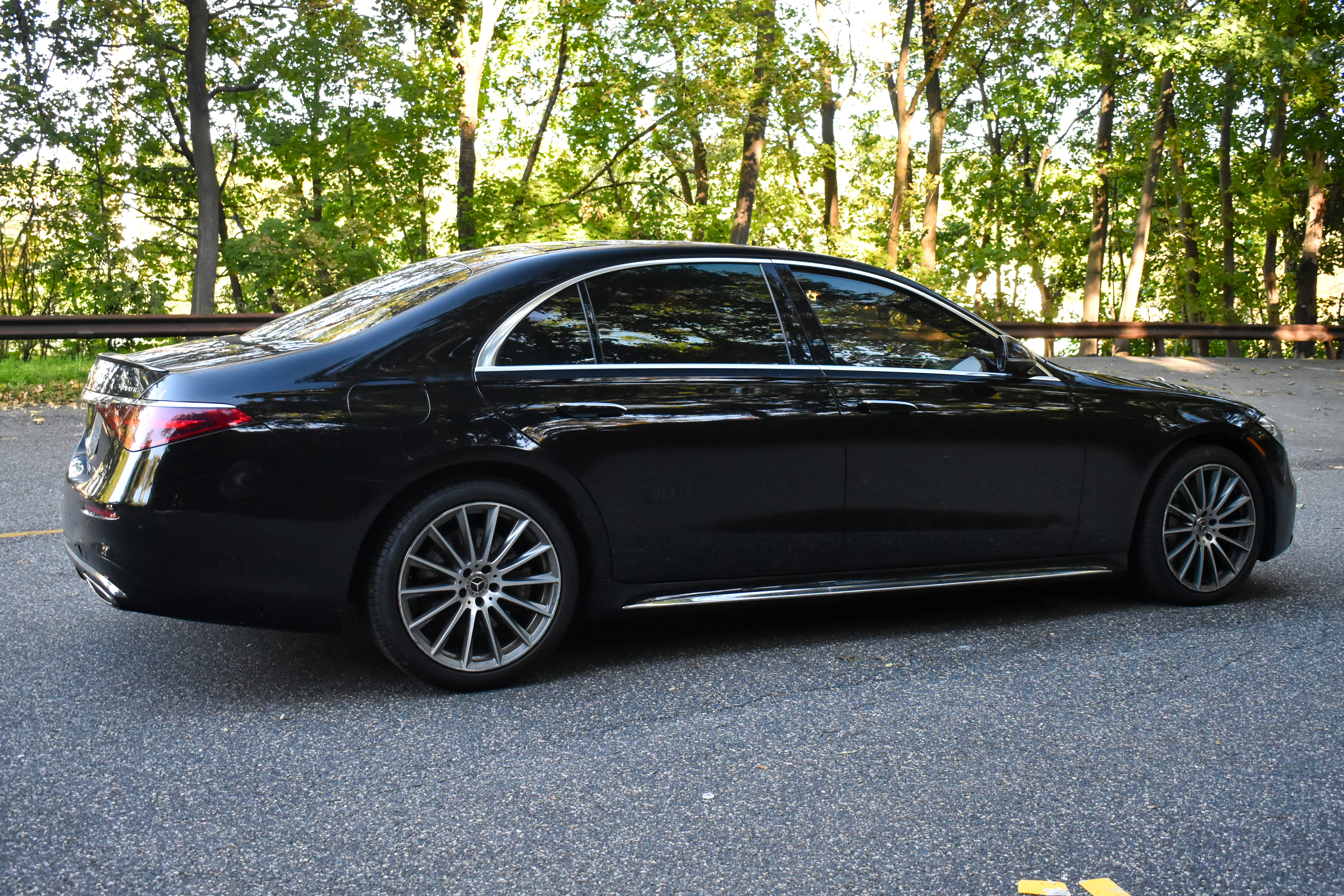 Used 2022 Mercedes-Benz S 500 4MATIC image 9