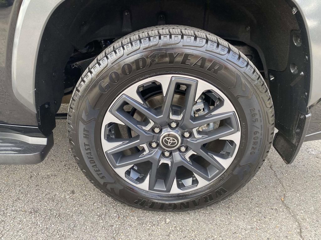 Used 2024 Toyota Sequoia Limited image 7