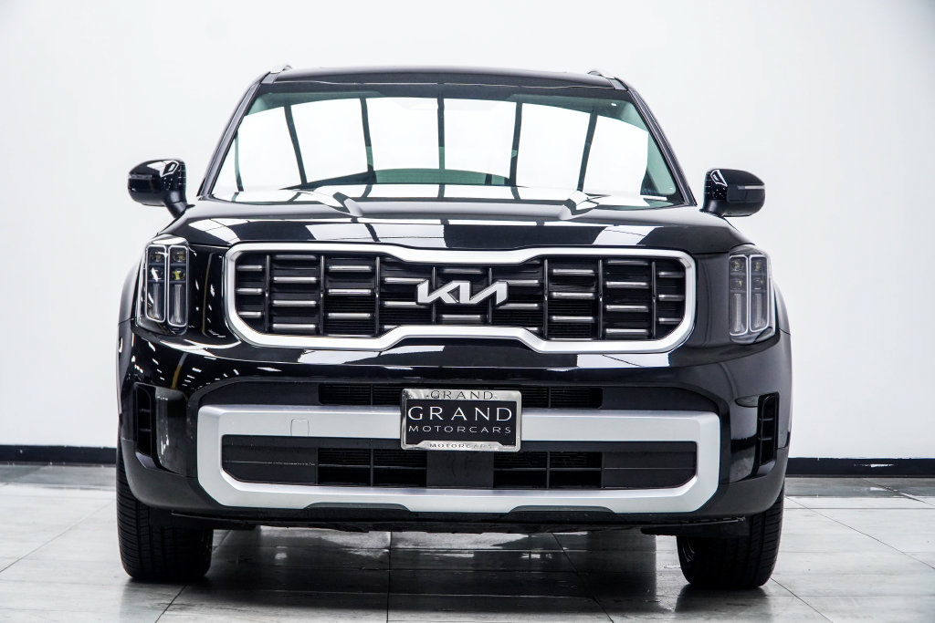 Used 2023 Kia Telluride S w/ S Sunroof Package FWD image 13