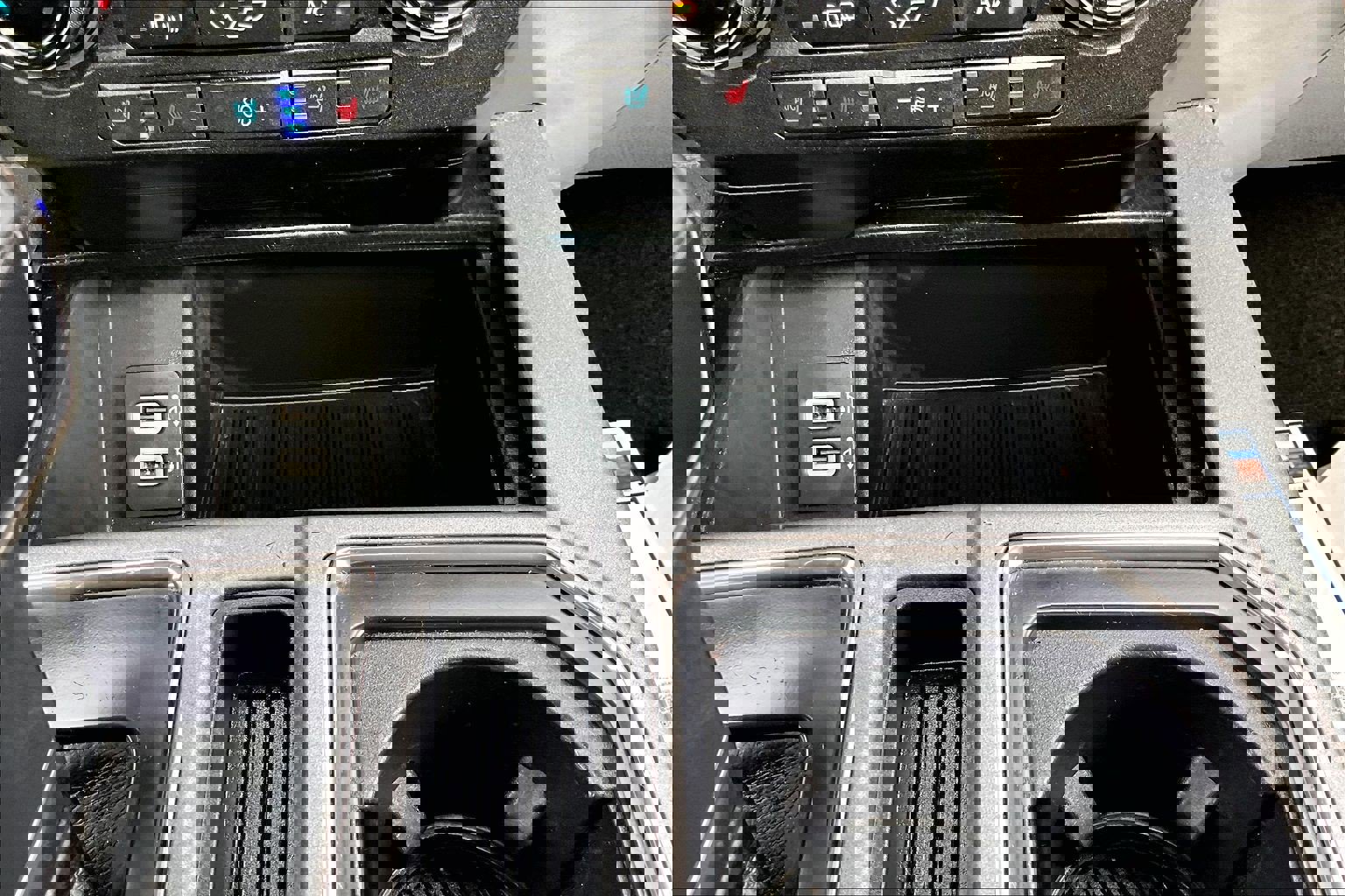 Used 2017 Ford F150 Raptor w/ Equipment Group 802A Luxury image 34