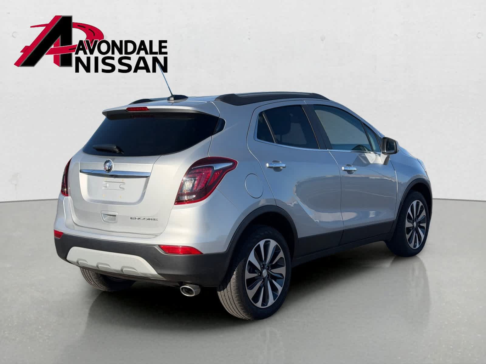 Used 2022 Buick Encore Preferred w/ Safety Package FWD image 3
