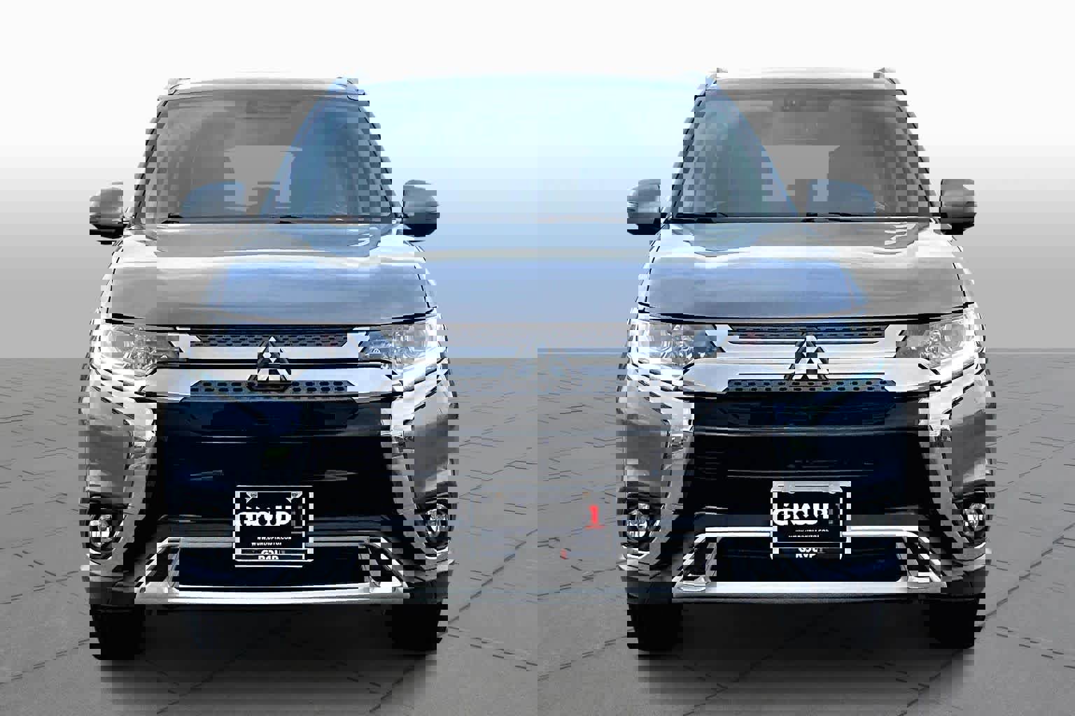Used 2019 Mitsubishi Outlander SEL image 3