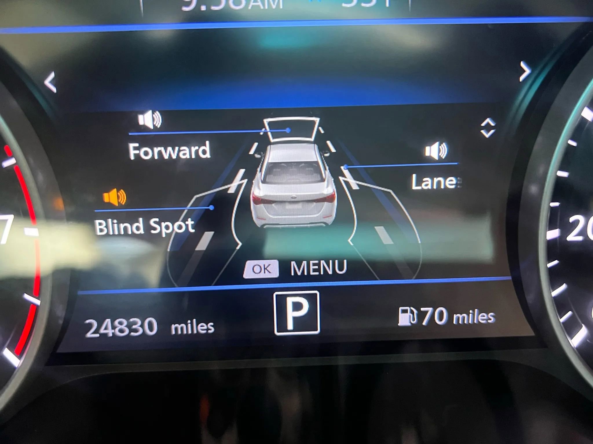 Used 2024 Nissan Sentra SV FWD image 15