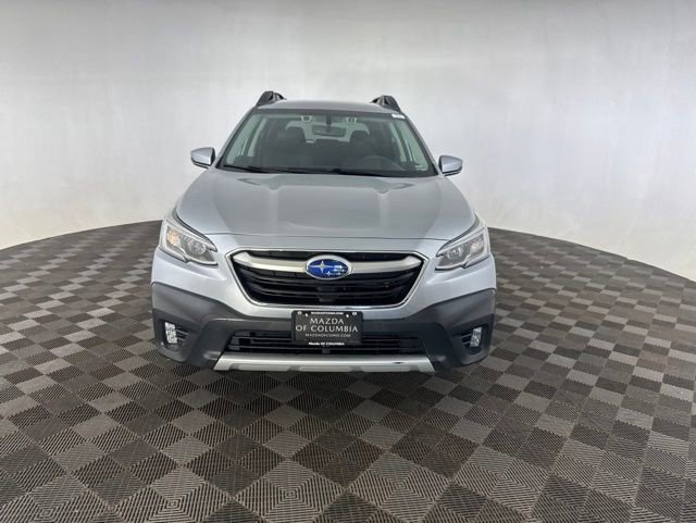 Used 2022 Subaru Outback Limited AWD/4WD image 2