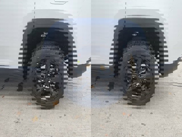 New 2025 Jeep Grand Cherokee Limited w/ Black Appearance Package image 27