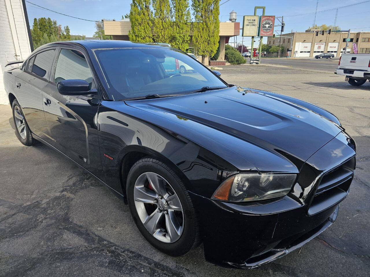 Used 2014 Dodge Charger R/T RWD image 8