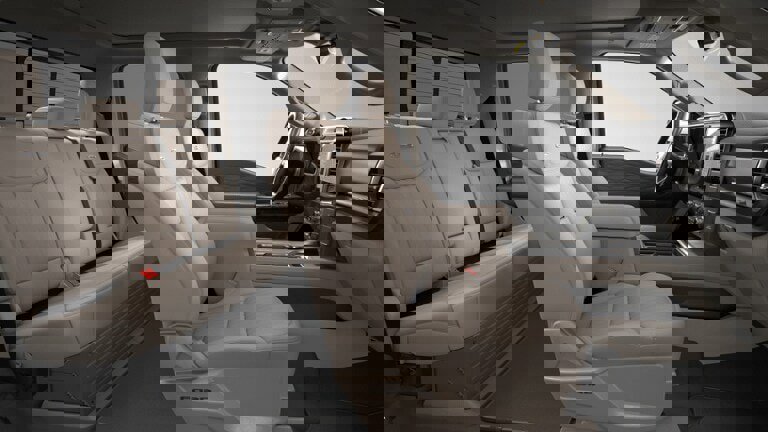 New 2026 Ford F450 Platinum w/ Platinum Plus Package image 6