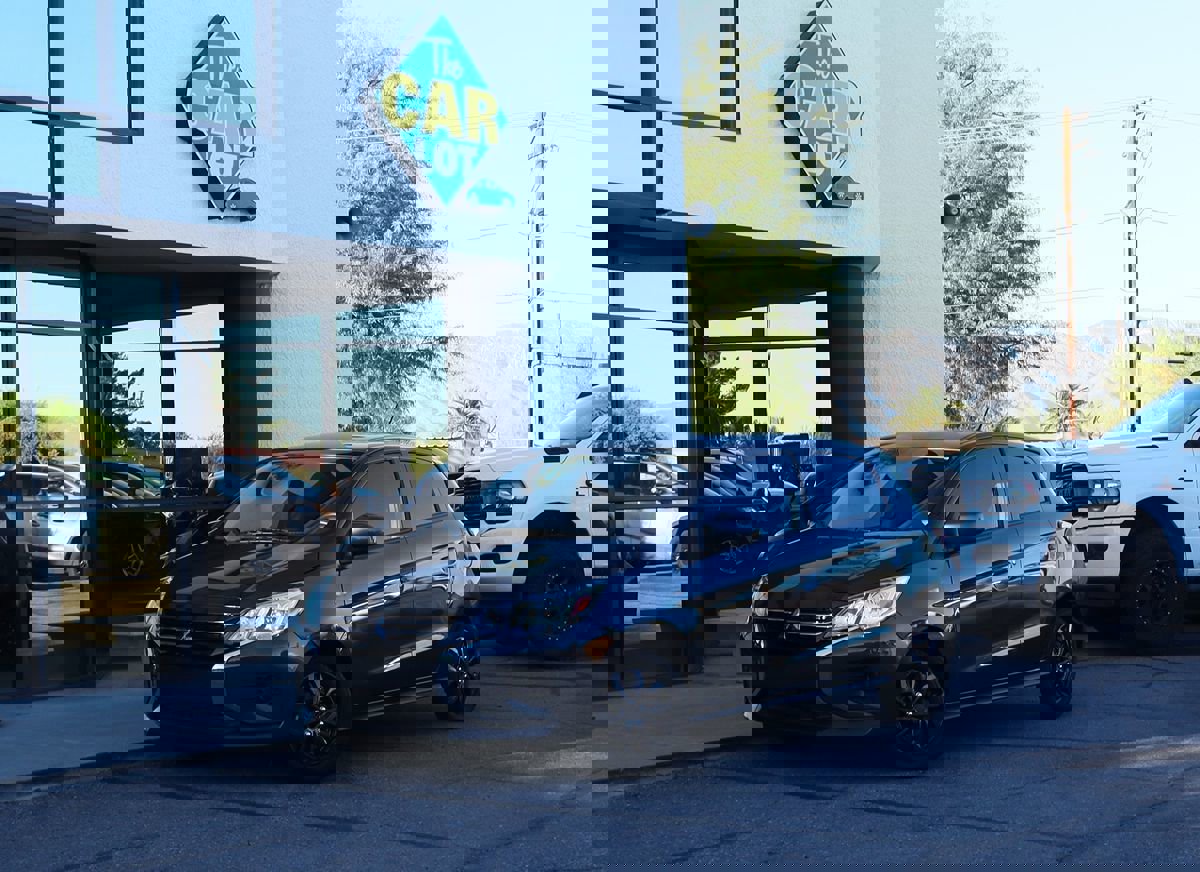 Used 2024 Mitsubishi Mirage ES image 2