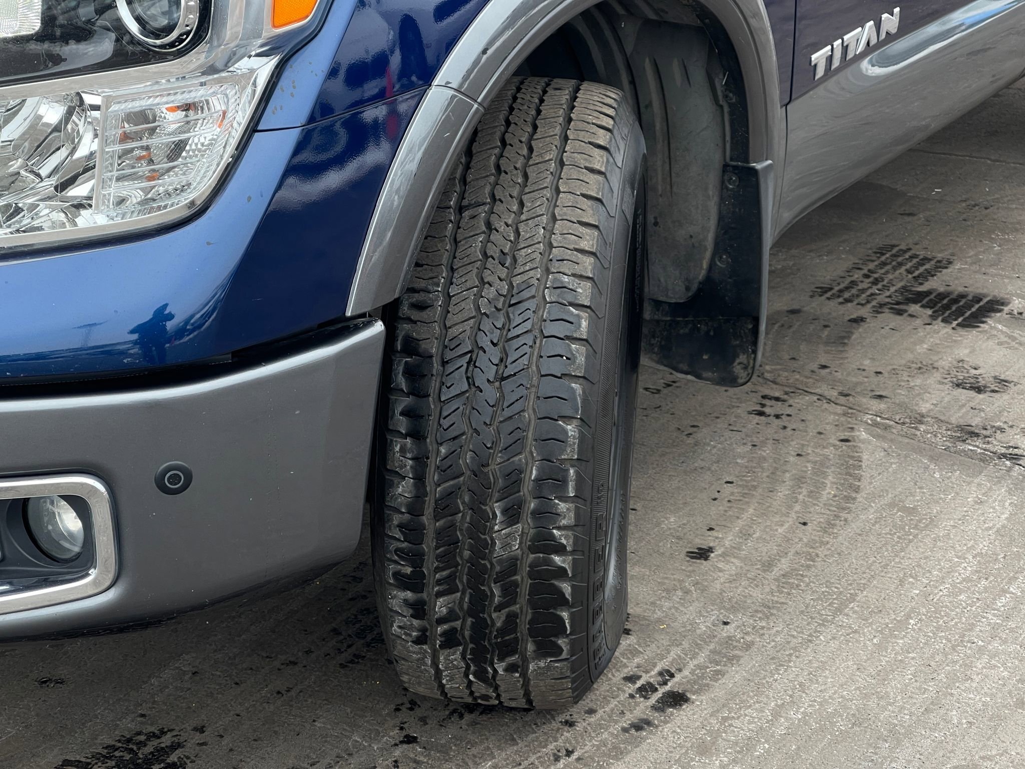 Used 2017 Nissan Titan PRO-4X w/ Pro-4x Convenience Package image 31