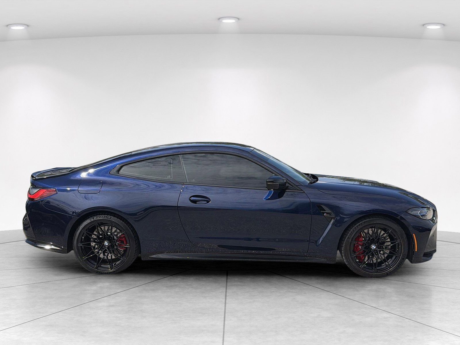 Used 2024 BMW M4 Competition w/ M Driver's Package RWD image 3