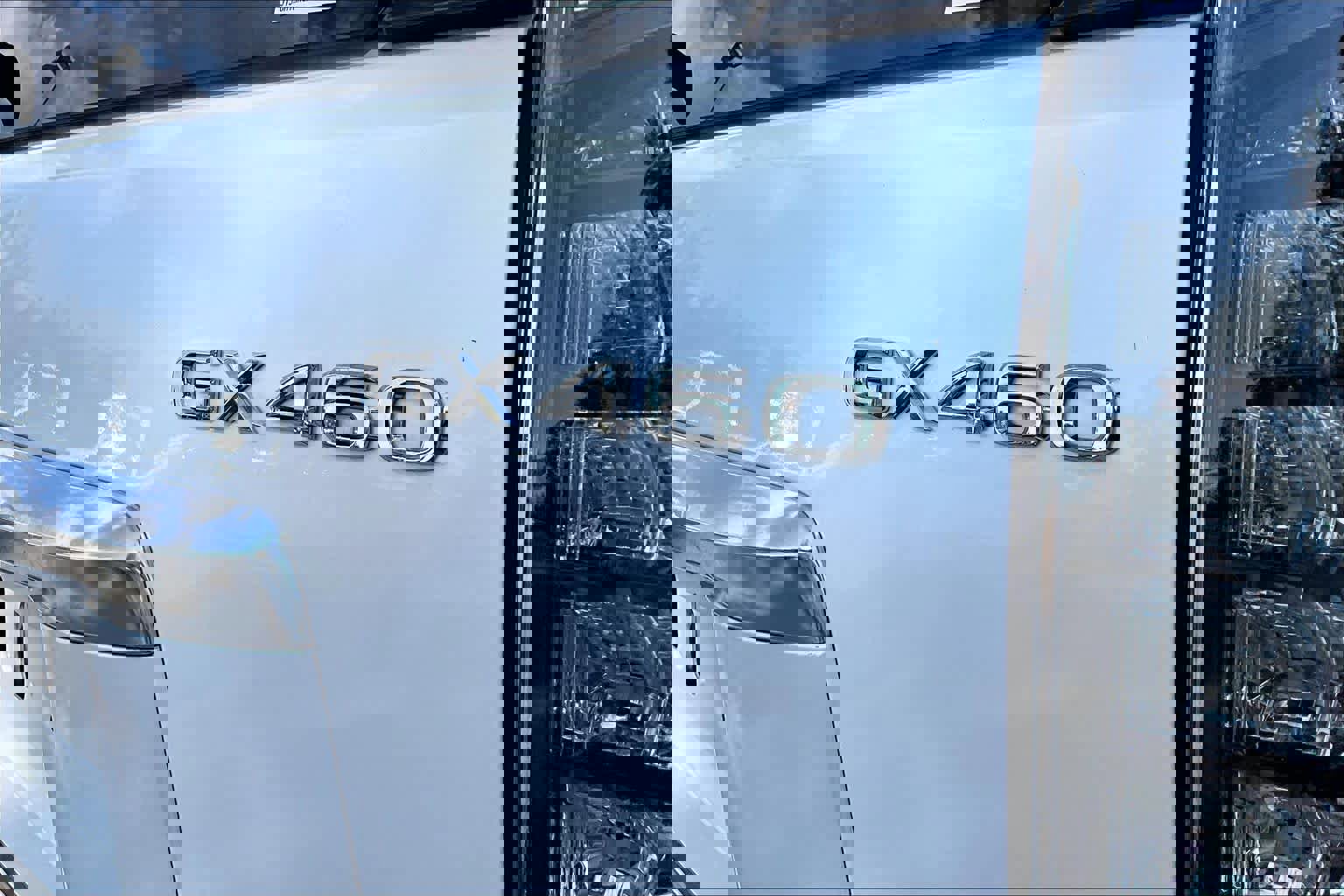 Used 2023 Lexus GX 460 Luxury w/ Sport Design Package image 10