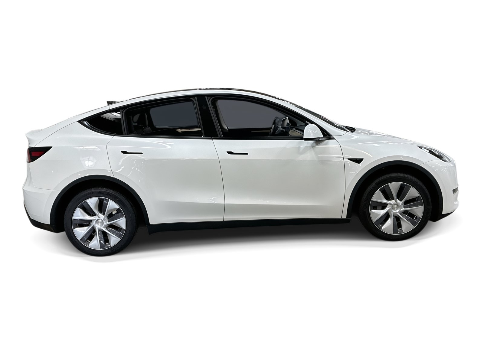 Certified 2023 Tesla Model Y Long Range AWD/4WD image 7