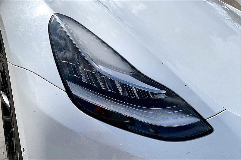 Used 2021 Tesla Model Y Long Range AWD/4WD image 23