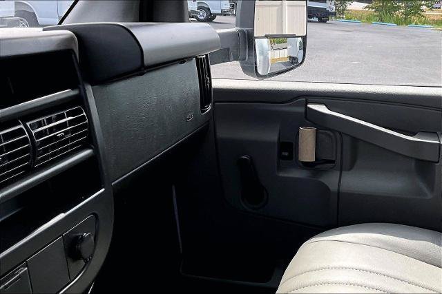 New 2025 Chevrolet Express 3500 w/ Driver Convenience Package RWD image 10