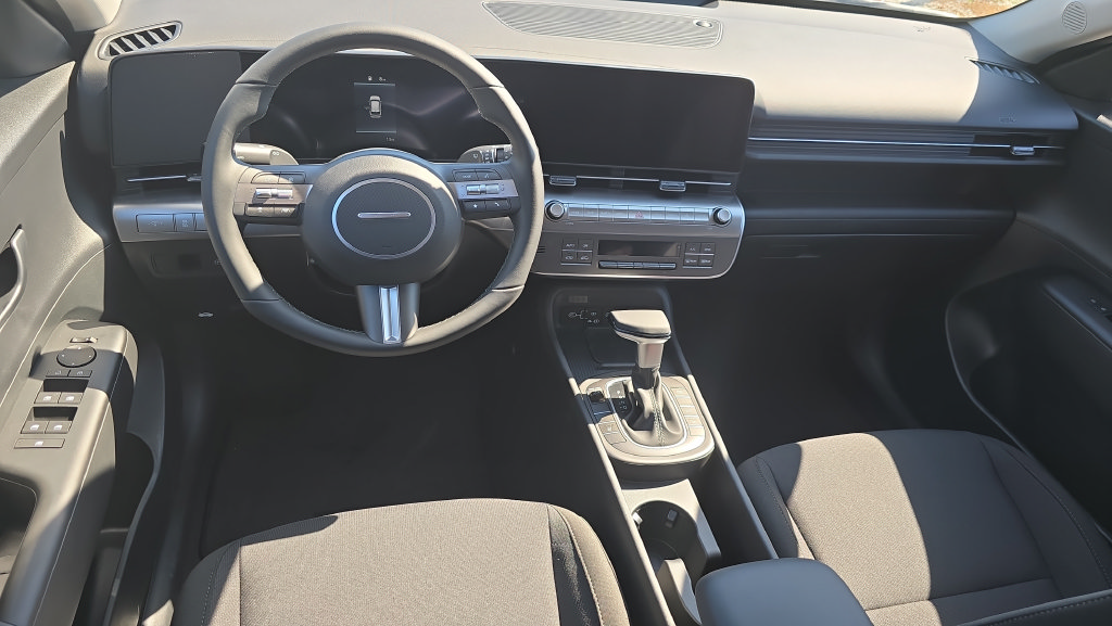 New 2027 Hyundai Kona SEL Sport FWD image 11