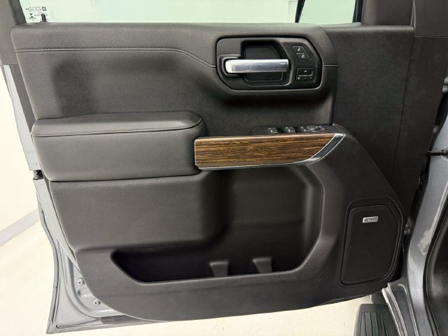 Used 2021 Chevrolet Silverado 1500 High Country w/ Technology Package AWD/4WD image 30