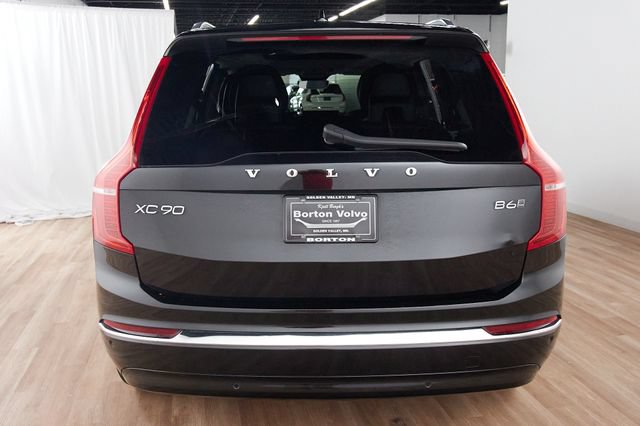 Certified 2023 Volvo XC90 B6 Plus AWD/4WD image 4