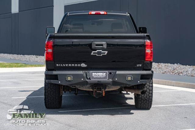 Used 2016 Chevrolet Silverado 3500 LTZ AWD/4WD image 8