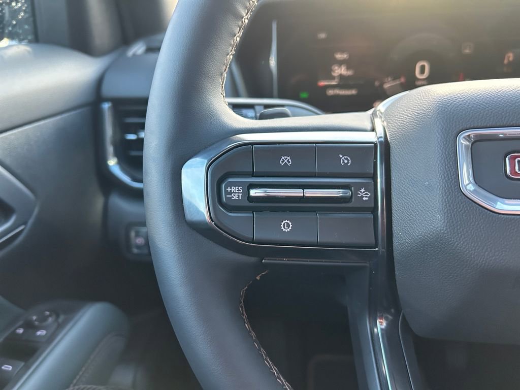 Used 2026 GMC Terrain AT4 w/ Technology Package II image 18