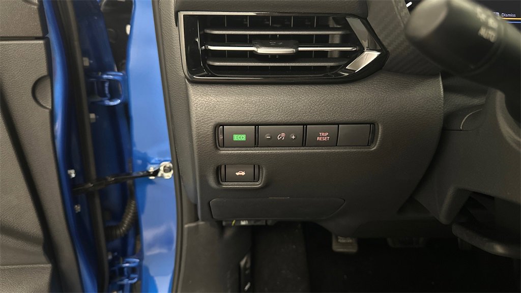 New 2025 Nissan Sentra SR w/ Midnight Edition image 21