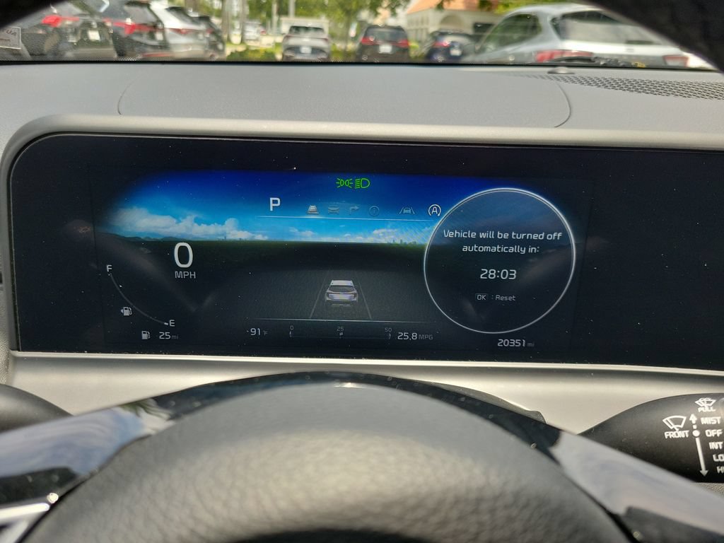 Certified 2024 Kia Seltos EX FWD image 23