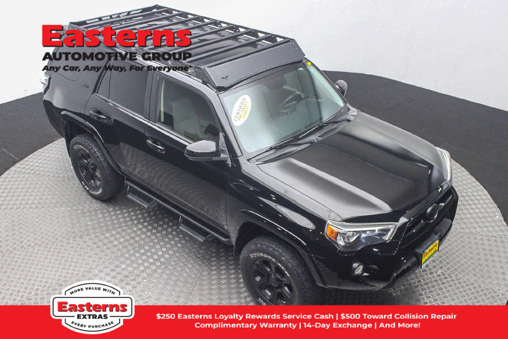 Used 2014 Toyota 4Runner SR5 AWD/4WD image 4