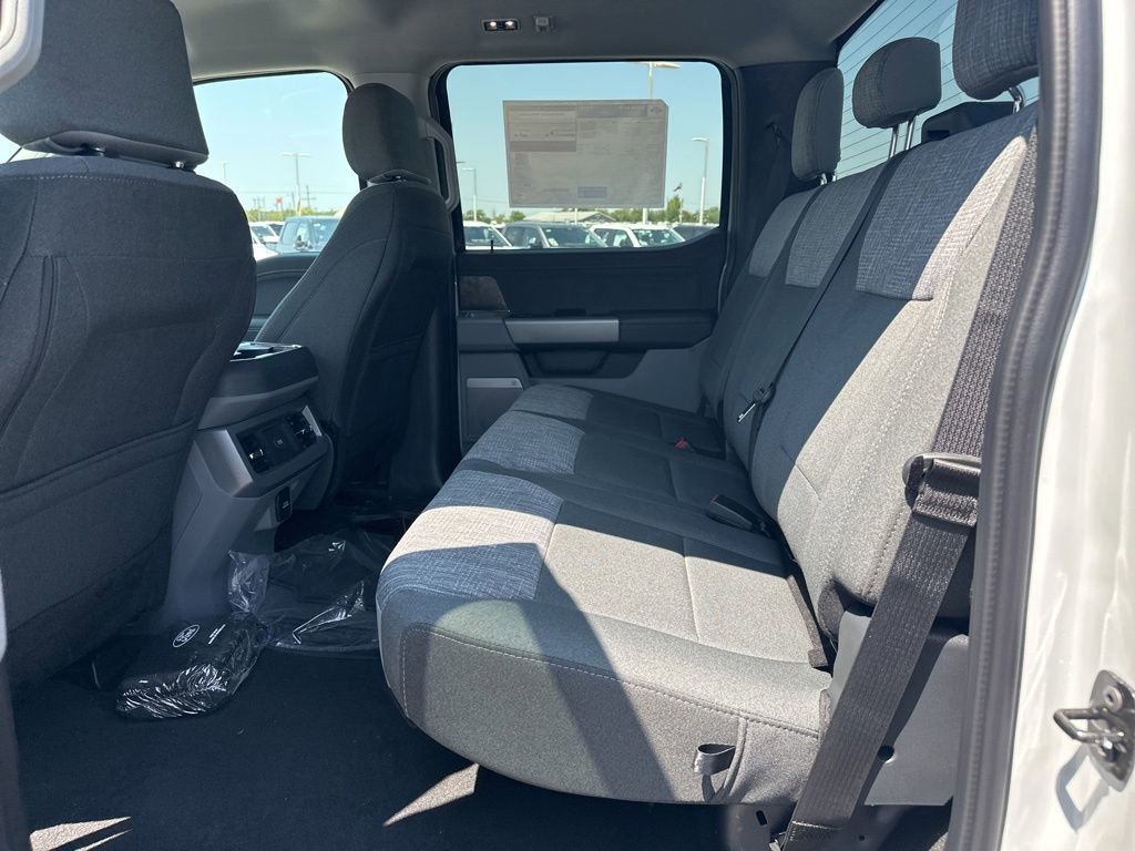New 2026 Ford F250 XLT w/ XLT Premium Package image 36