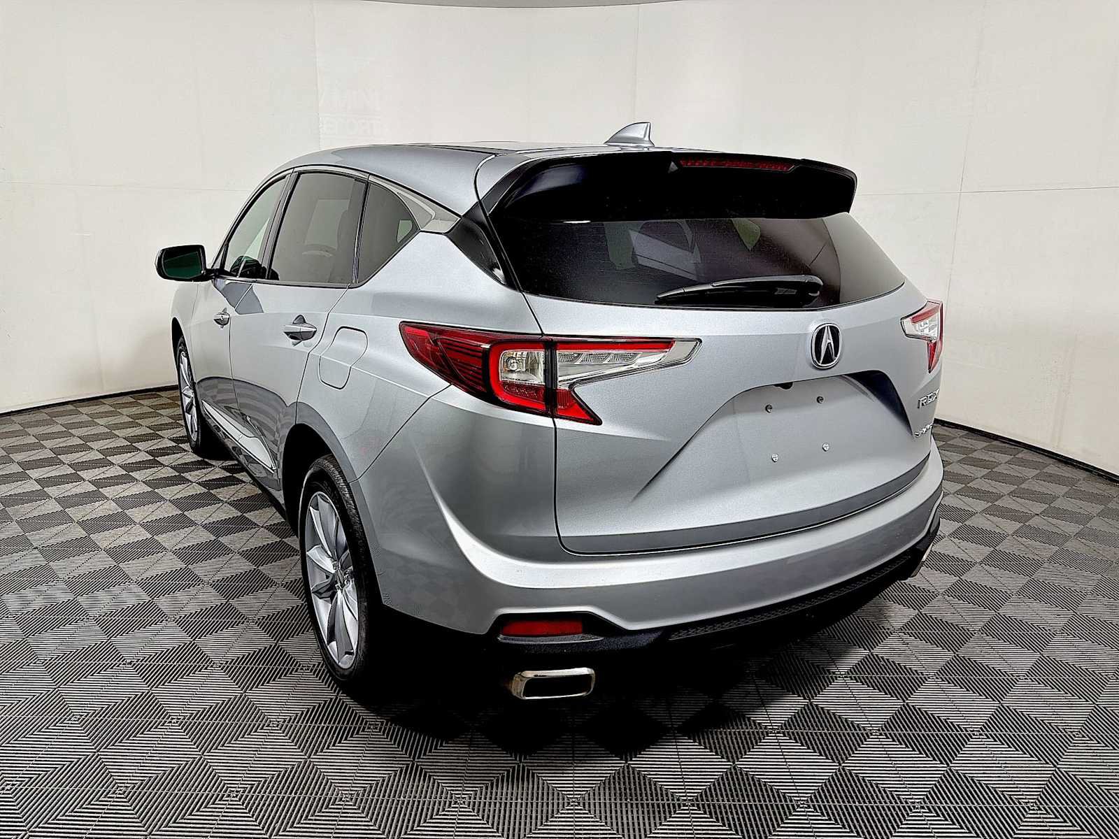 Used 2023 Acura RDX AWD image 5