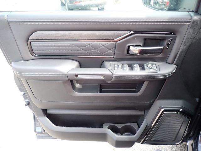 New 2026 RAM 2500 Limited AWD/4WD image 16