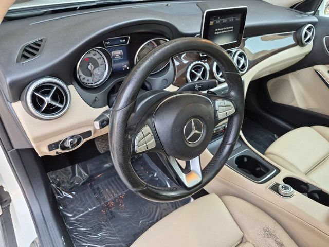 Used 2016 Mercedes-Benz GLA 250 4MATIC image 11