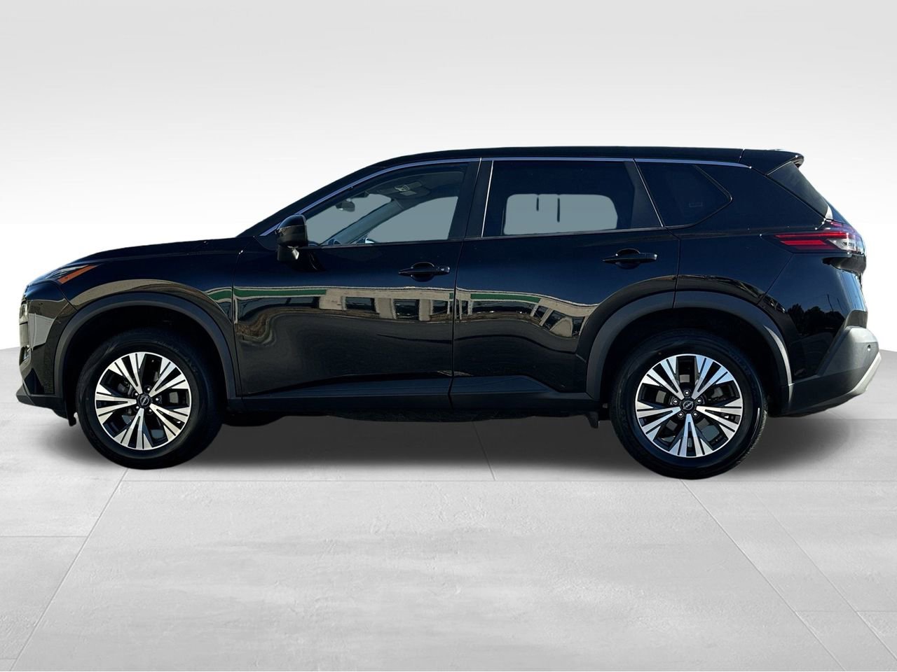 Used 2023 Nissan Rogue SV image 26