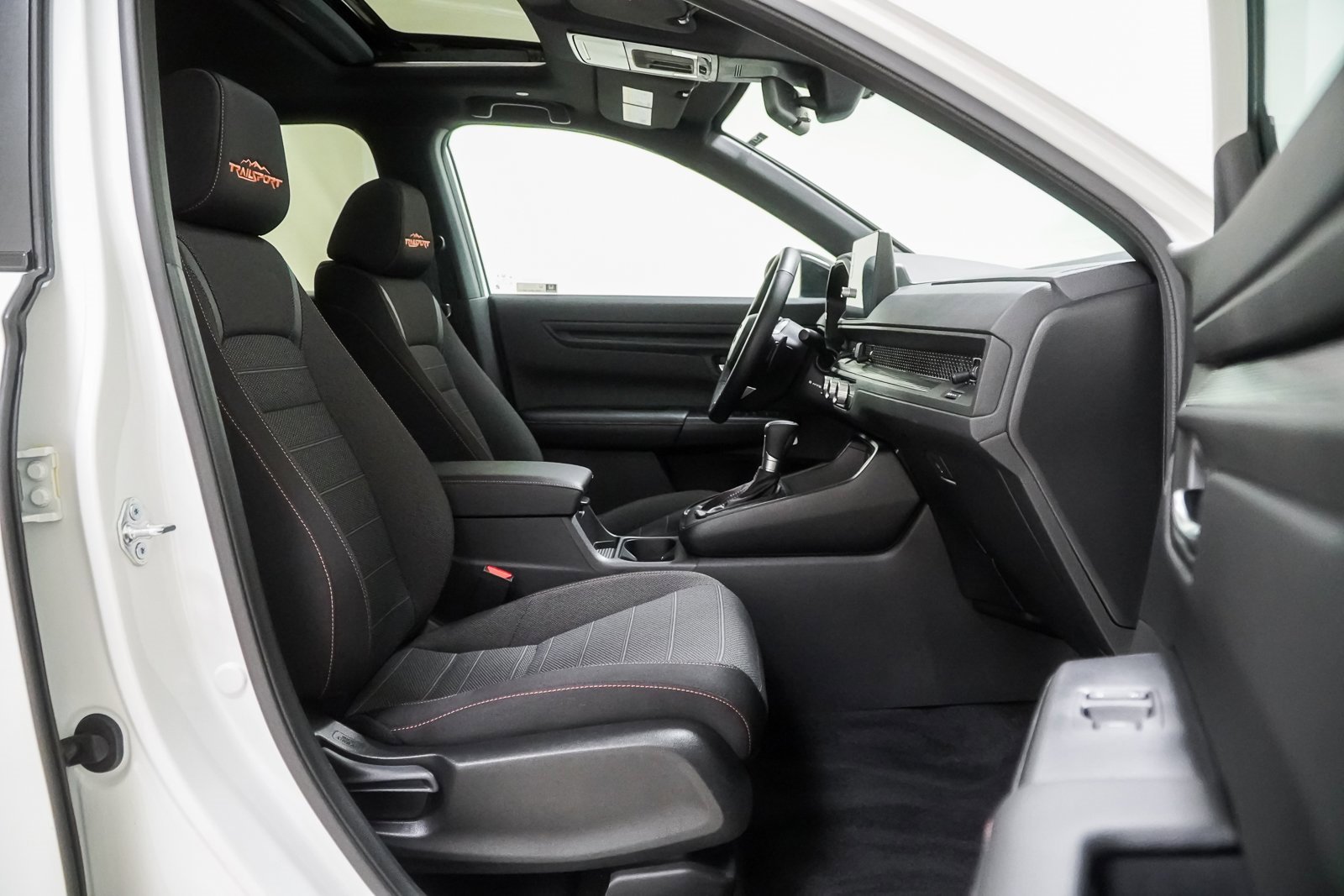 Certified 2026 Honda CR-V TrailSport image 33