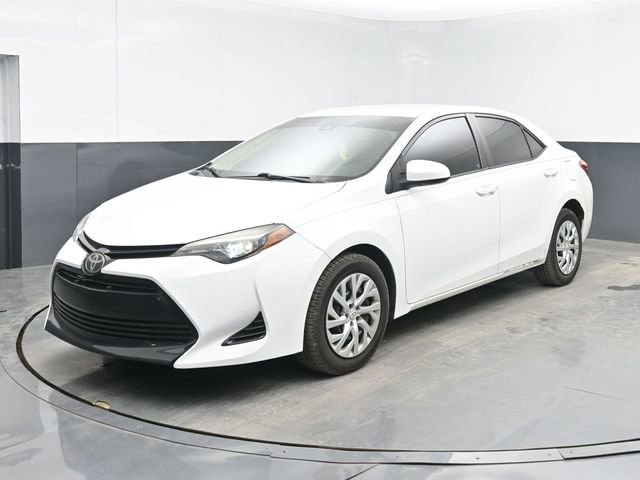 Used 2017 Toyota Corolla LE image 9