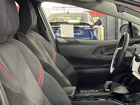 New 2026 Toyota Prius Plug-In Hybrid image 18