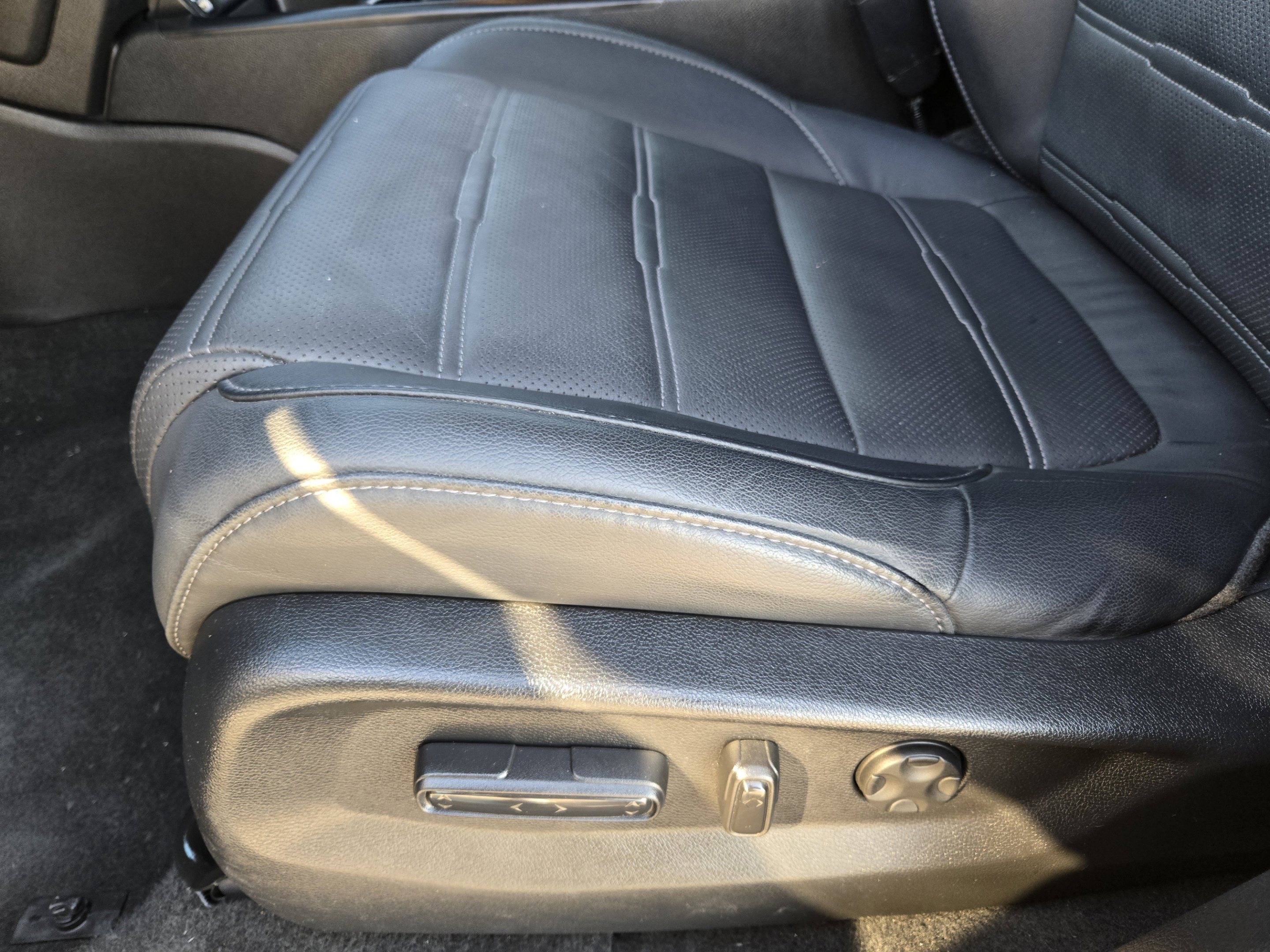 Used 2021 Honda CR-V EX-L image 22