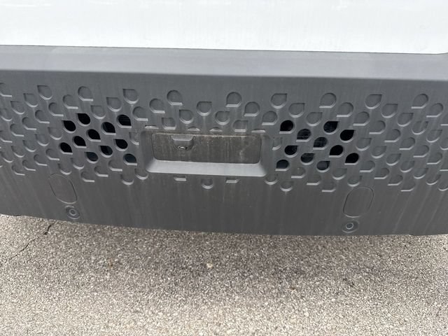 Used 2024 Chevrolet Brightdrop 400 w/ Commercial Equipment Package AWD/4WD image 9