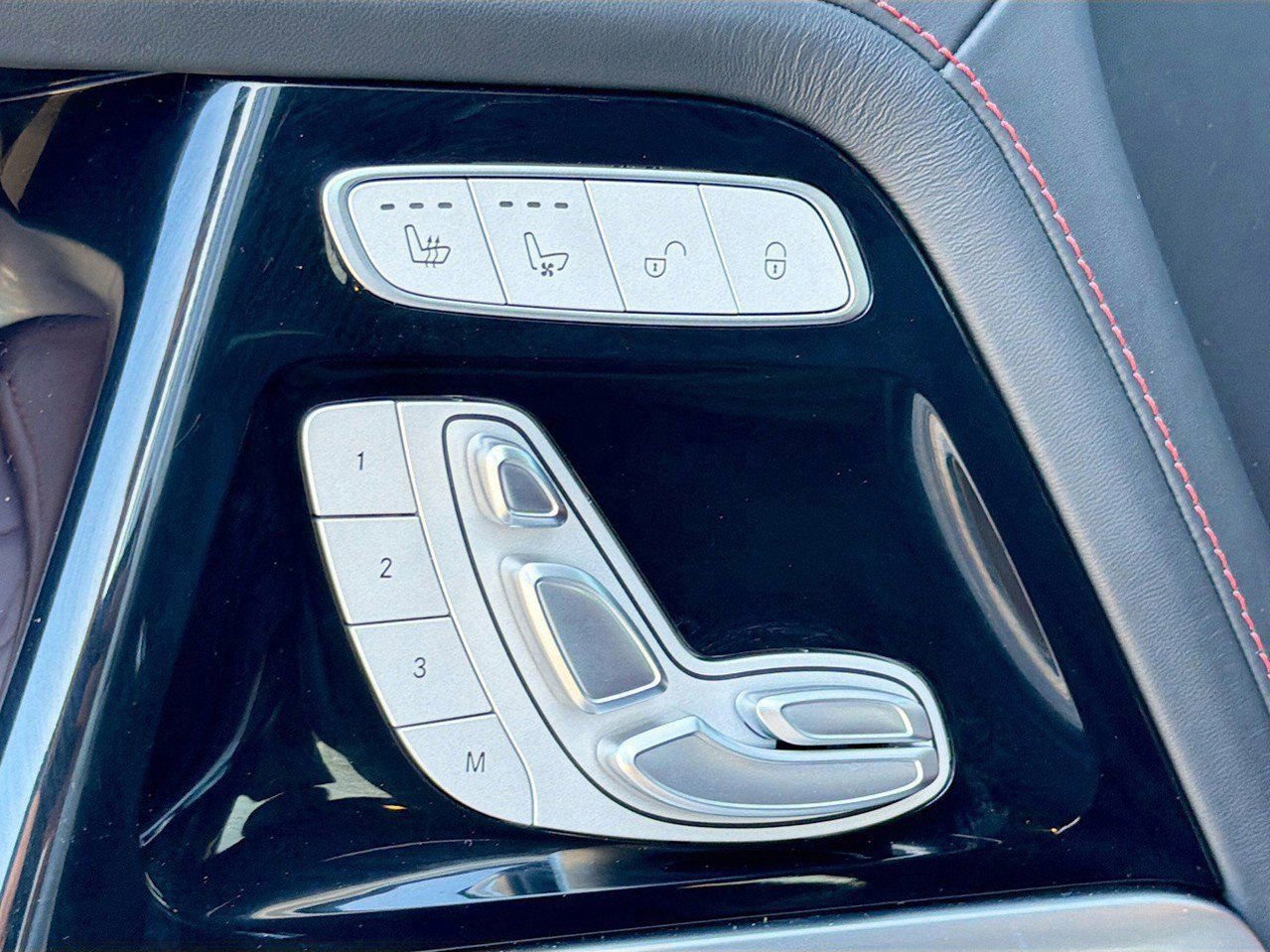 Used 2022 Mercedes-Benz G 63 AMG 4MATIC image 26